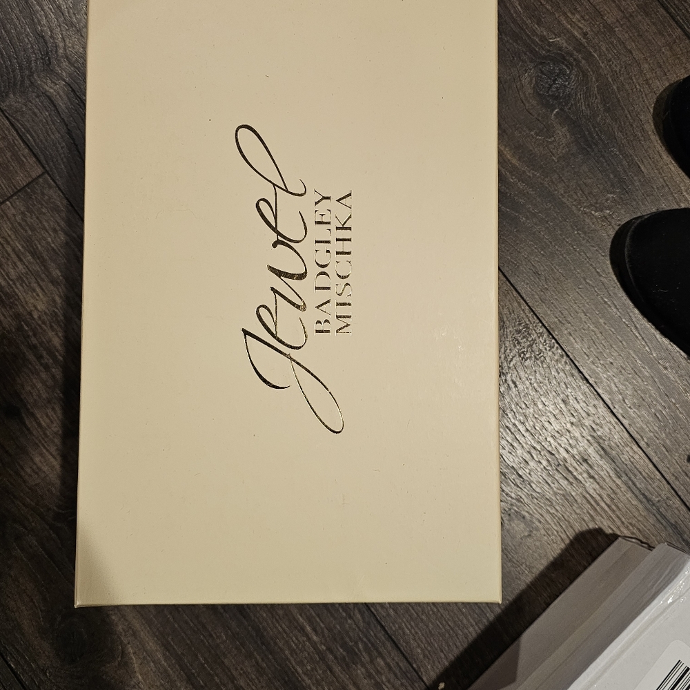 Shoes - Picture 3 of 5